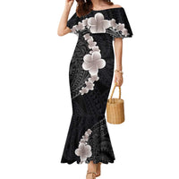 Hawaiian Tropical Plumeria Art Polynesian Tattoo Family Matching Mermaid Dress and Hawaiian Shirt Grayscale Color LT03 Mom's Dress Black - Polynesian Pride