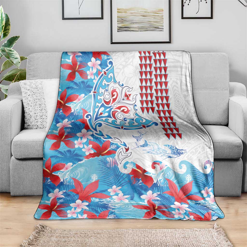 Hawaiian Tribal Manta Ray Blanket Kakau Tattoo and Flowers Surfing Waves Pattern Ocean Color