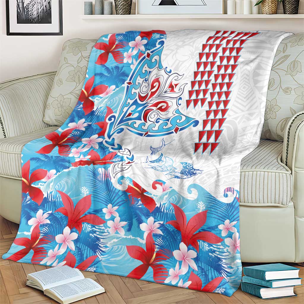 Hawaiian Tribal Manta Ray Blanket Kakau Tattoo and Flowers Surfing Waves Pattern Ocean Color