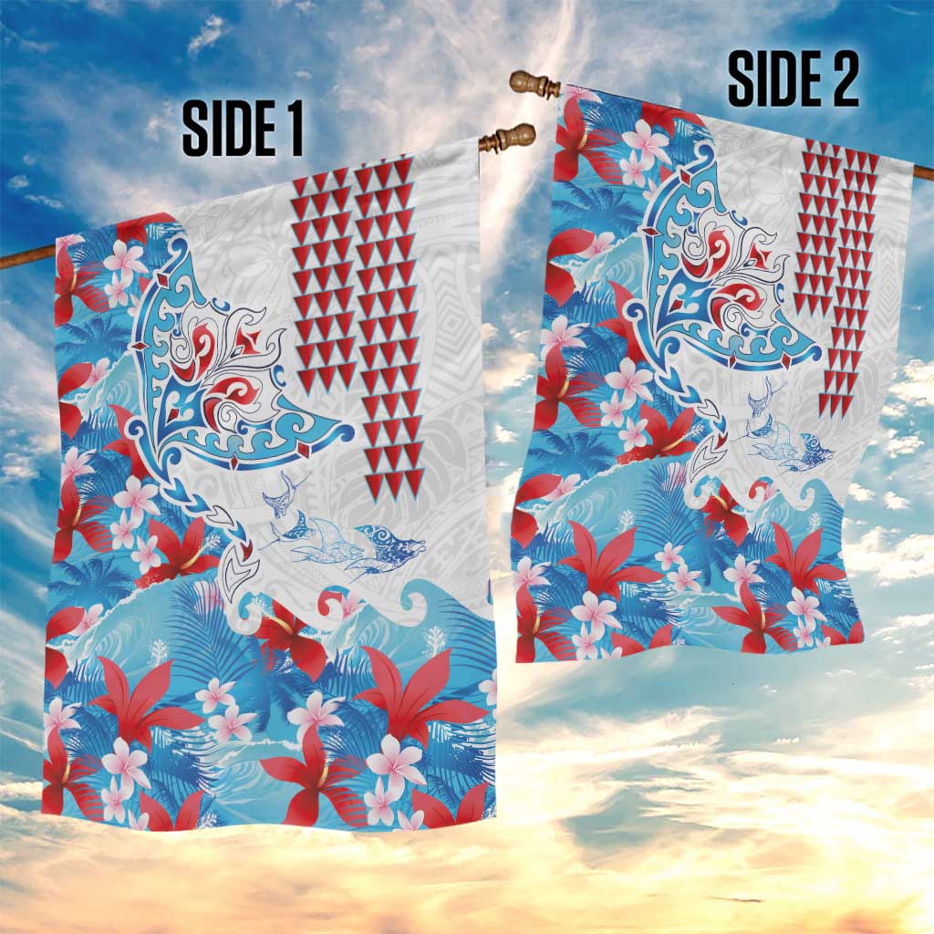 Hawaiian Tribal Manta Ray Garden Flag Kakau Tattoo and Flowers Surfing Waves Pattern Ocean Color