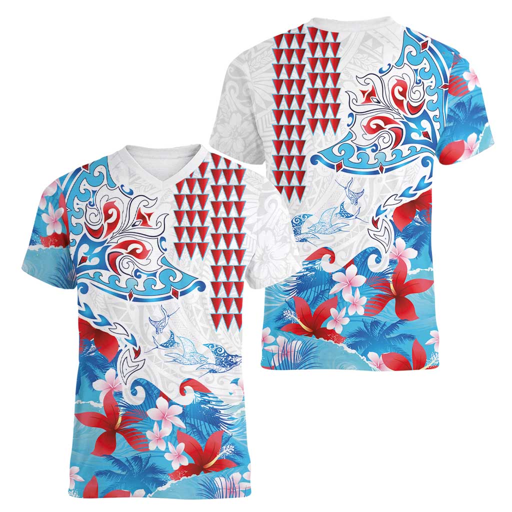 Hawaiian Tribal Manta Ray Women V-Neck T-Shirt Kakau Tattoo and Flowers Surfing Waves Pattern Ocean Color LT03 - Polynesian Pride