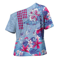 Hawaiian Tribal Manta Ray Cross Shoulder Shirt Kakau Tattoo and Flowers Surfing Waves Pattern Soft Color