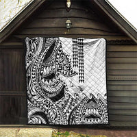 Hawaiian Tribal Manta Ray Quilt Kakau Tattoo and Polynesian Art Motif Pattern