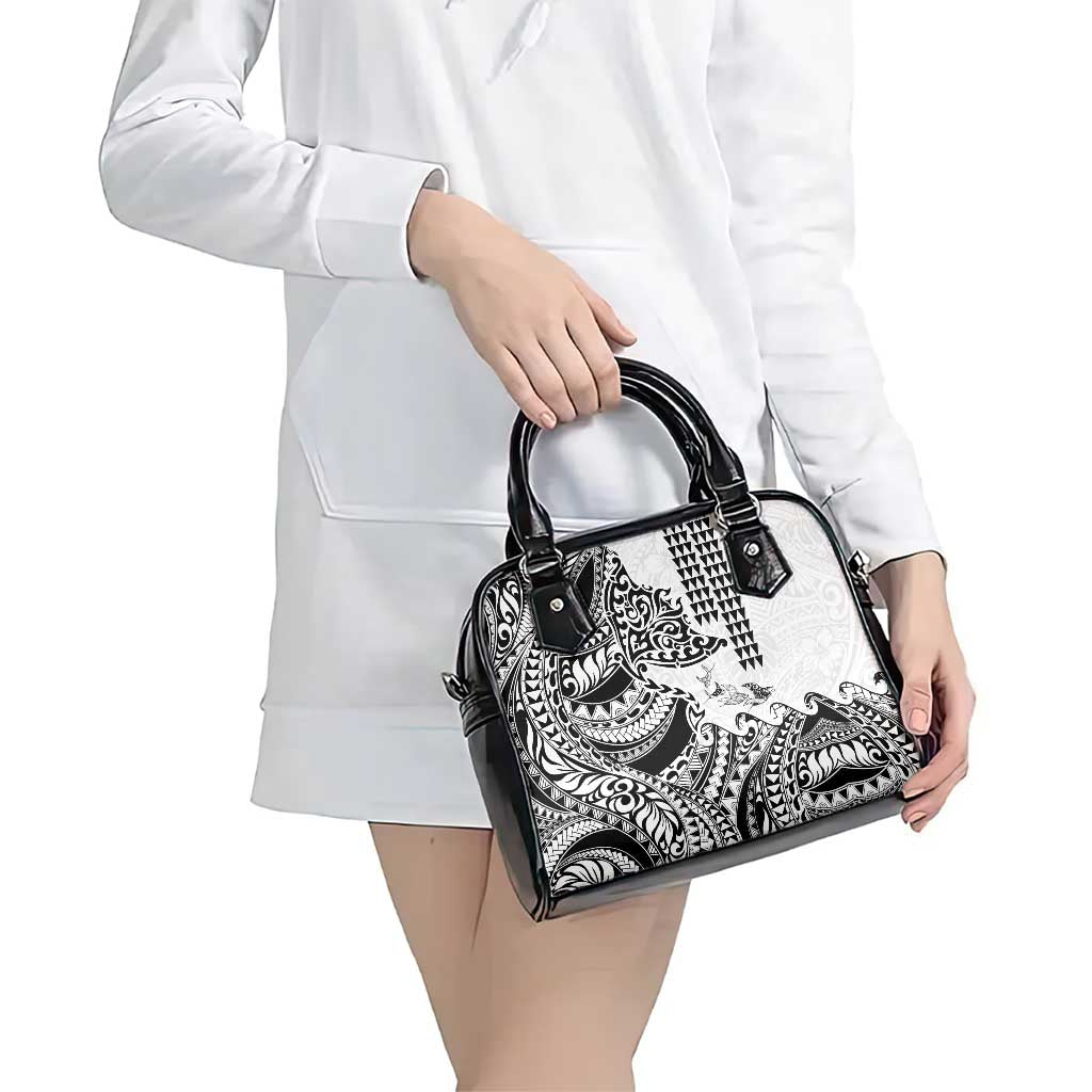 Hawaiian Tribal Manta Ray Shoulder Handbag Kakau Tattoo and Polynesian Art Motif Pattern