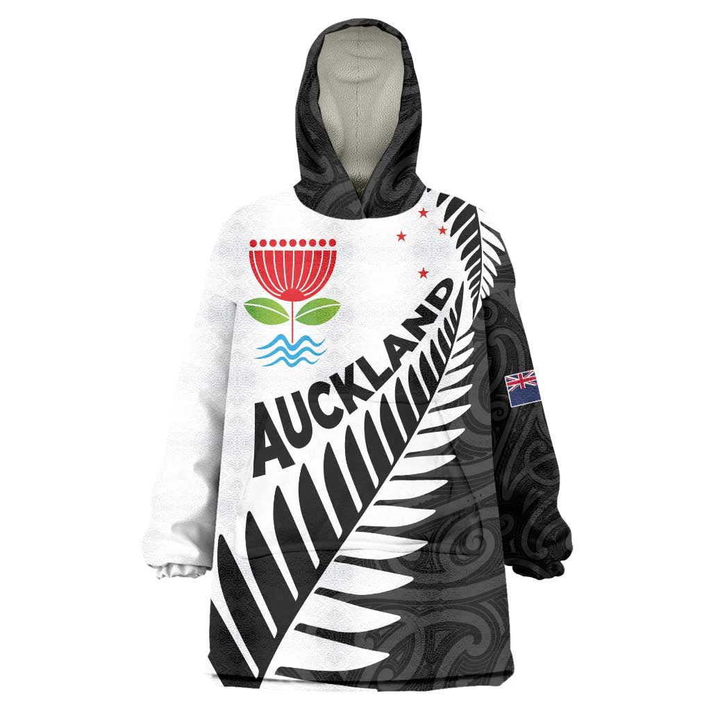 New Zealand Auckland Wearable Blanket Hoodie Auckland's Emblem and Silver Ferns - Maori Art Tattoo LT03 One Size Light Blue - Polynesian Pride