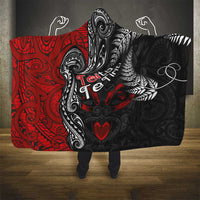 Aotearoa Toitu Te Tiriti Hooded Blanket New Zealand Honour the Treaty - Te Tiriti Is Us LT03 - Polynesian Pride