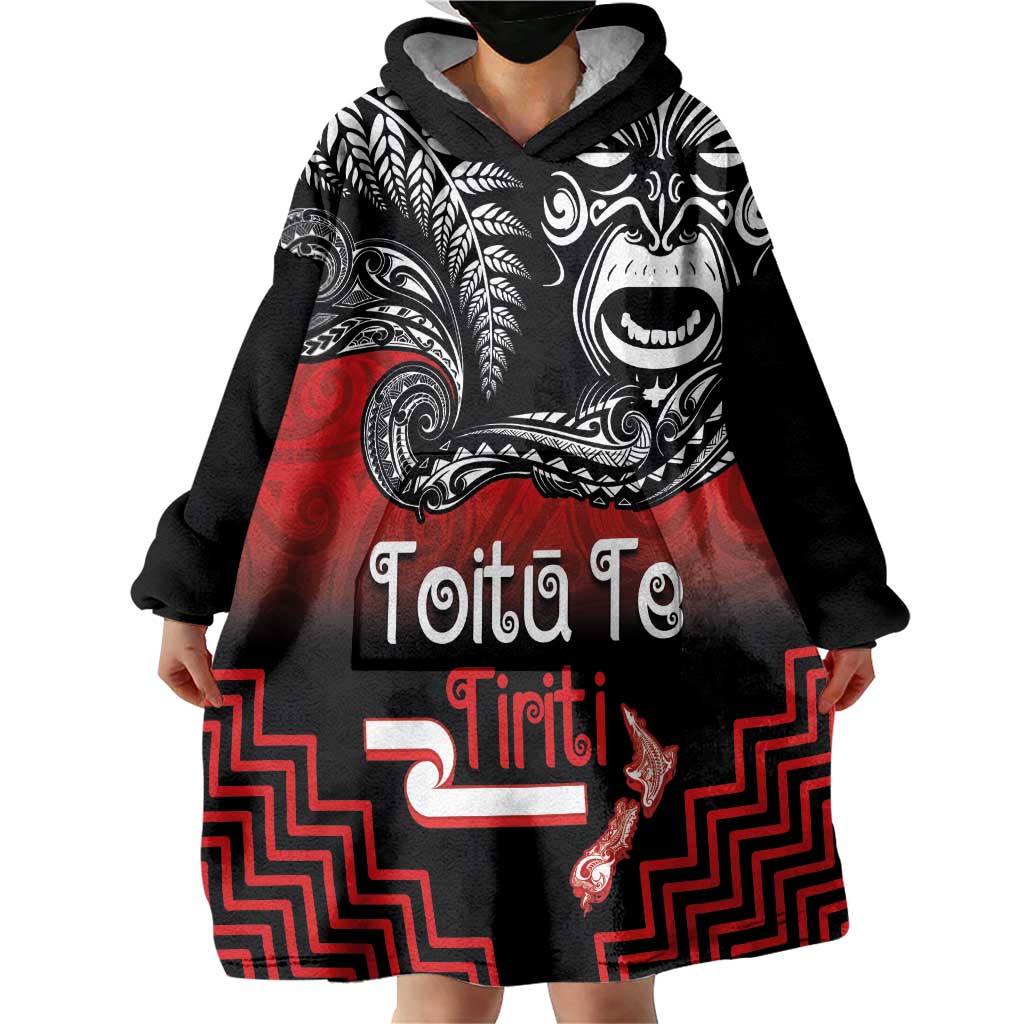 Aotearoa Toitu Te Tiriti Wearable Blanket Hoodie New Zealand Honour the Treaty - Fight Together LT03 - Polynesian Pride