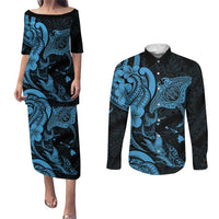 Hawaiian Manta Rays Couples Matching Puletasi and Long Sleeve Button Shirt Tribal Hibiscus Polynesian Tattoos Blue Color - Polynesian Pride