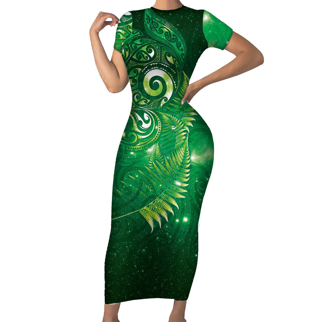 Aotearoa New Zealand New Year Family Matching Short Sleeve Bodycon Dress and Hawaiian Shirt Tribal Koru Tattoo Green Galaxy Maori Silver Fern LT03 Mom's Dress Green - Polynesian Pride