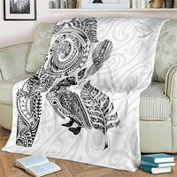Aotearoa Moko Tribal Tattoo Blanket New Zealand Maori Penguin and Fantail White Color LT03 - Polynesian Pride