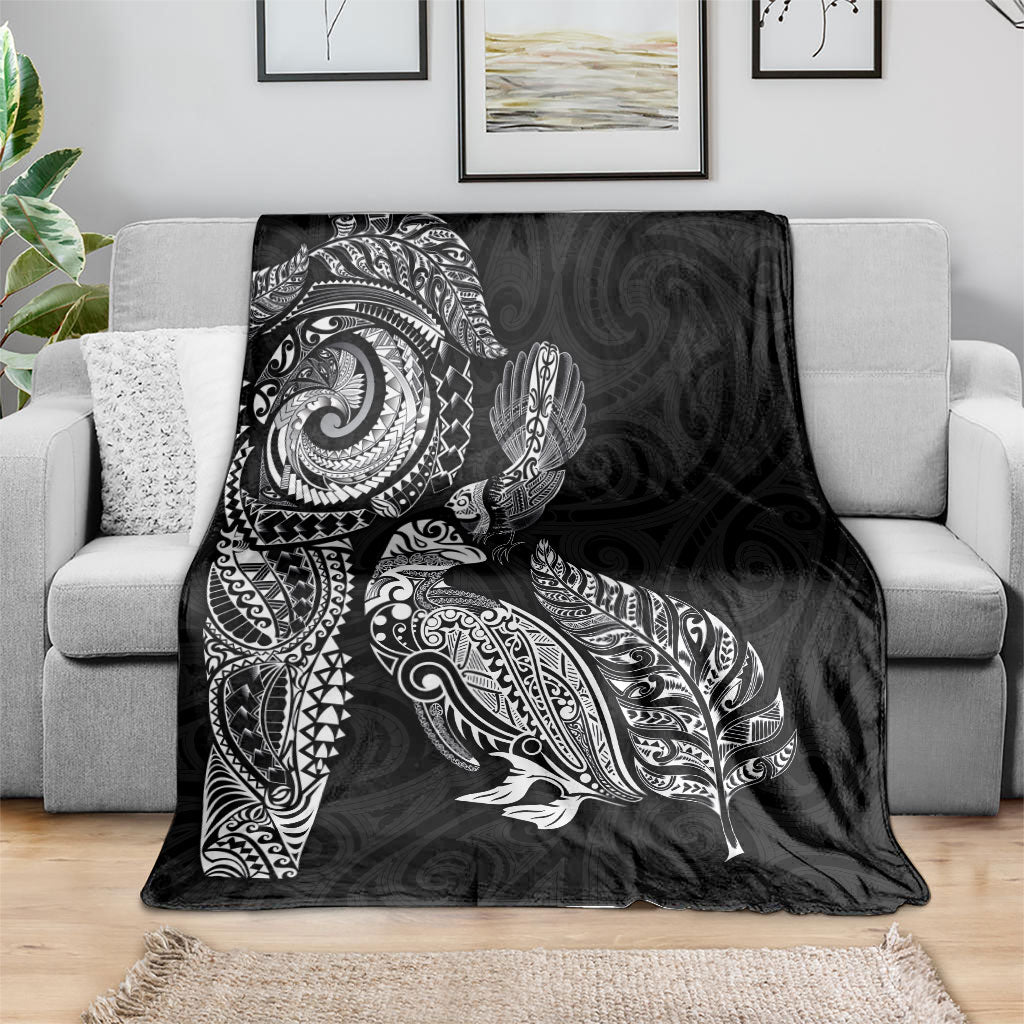 Aotearoa Moko Tribal Tattoo Blanket New Zealand Maori Penguin and Fantail Black Color LT03 - Polynesian Pride