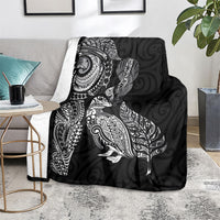 Aotearoa Moko Tribal Tattoo Blanket New Zealand Maori Penguin and Fantail Black Color LT03 - Polynesian Pride