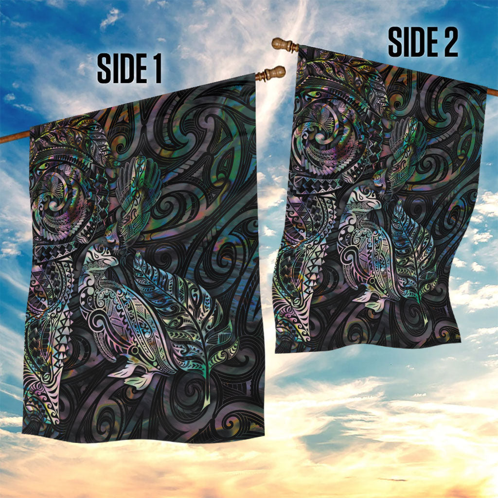 Aotearoa Moko Tribal Tattoo Garden Flag New Zealand Maori Penguin and Fantail Paua Shell Style LT03 - Polynesian Pride