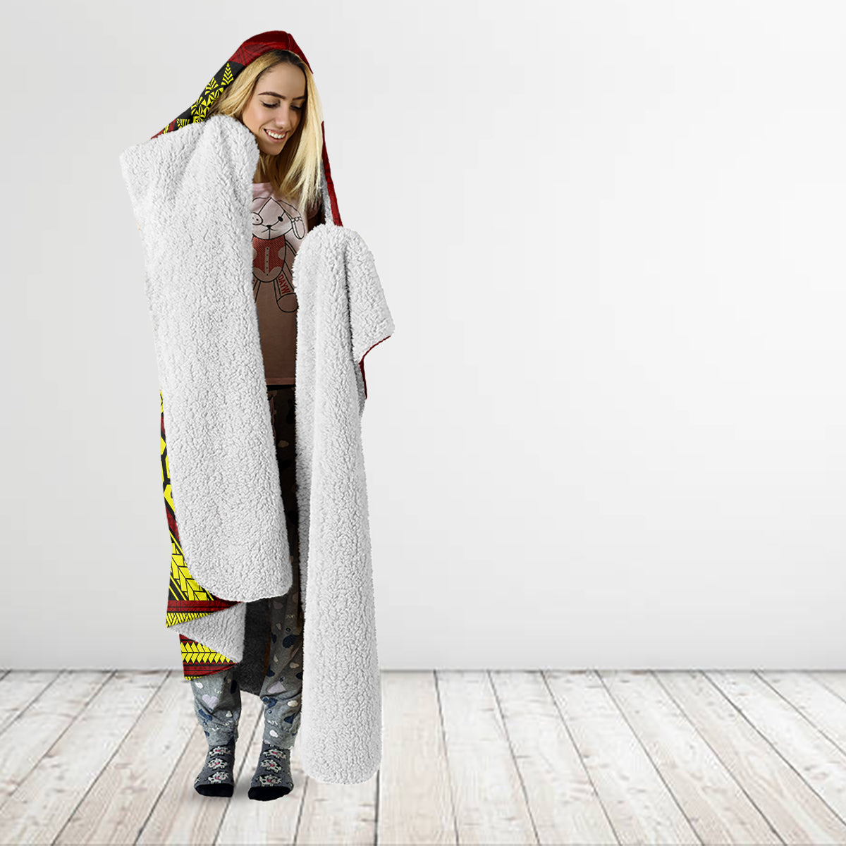 Kolisi Tonga Atele Hooded Blanket Ngatu and Polynesian Pattern