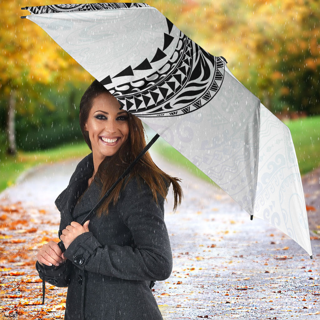 Hawaiian Tribal Tattoo and Plumeria Umbrella Polynesian Pattern White Color