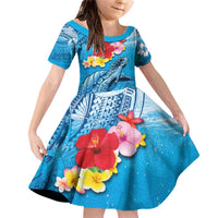 Hawaii Sea Turtle and Tropical Flowers Family Matching Off Shoulder Short Dress and Hawaiian Shirt Polynesian Tattoo Undersea Vibe LT03 Daughter's Dress Blue - Polynesian Pride