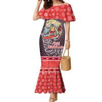 Custom New Zealand Christmas Family Matching Mermaid Dress and Hawaiian Shirt Santa Catch The Wave Maori Pattern Retro Style LT03 Mom's Dress Red - Polynesian Pride