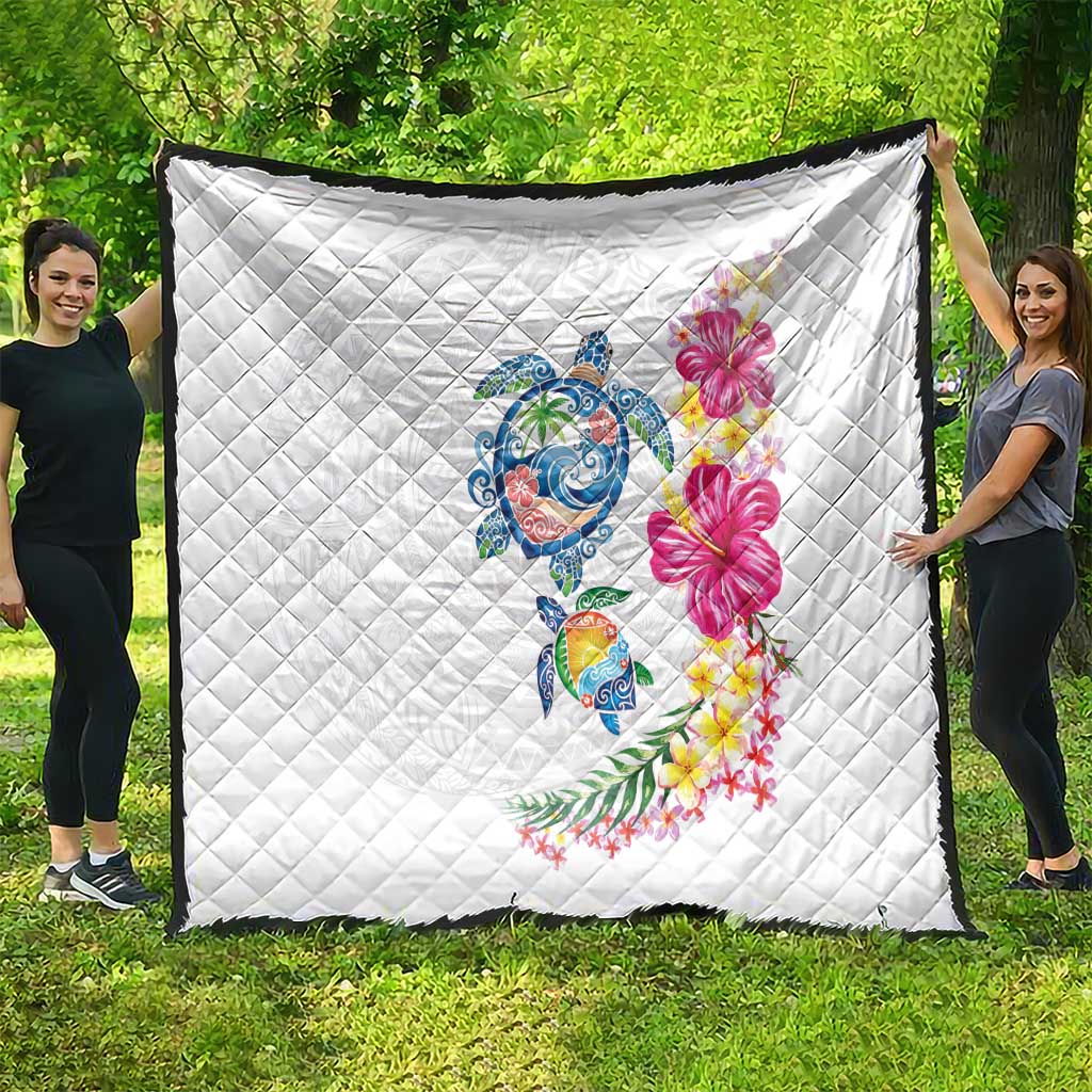 Hawaiian Abstract Art Turtles Quilt with Plumeria and Hibiscus - Polynesian Pride