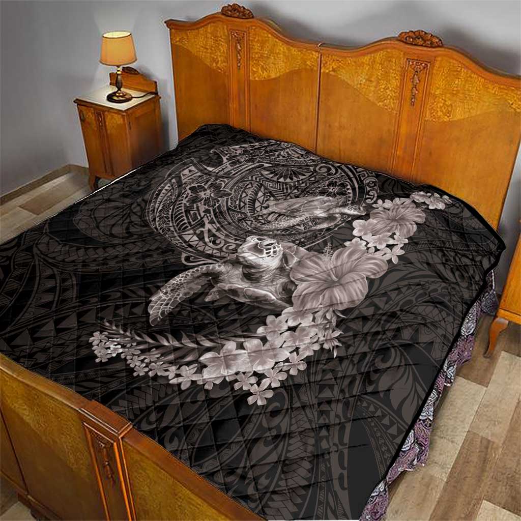 Hawaiian Plumeria and Hibiscus with Turtles Quilt Polynesian Art Grayscale - Polynesian Pride