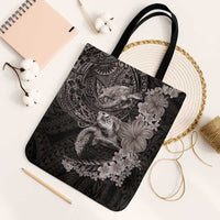 Hawaiian Plumeria and Hibiscus with Turtles Tote Bag Polynesian Art Grayscale - Polynesian Pride