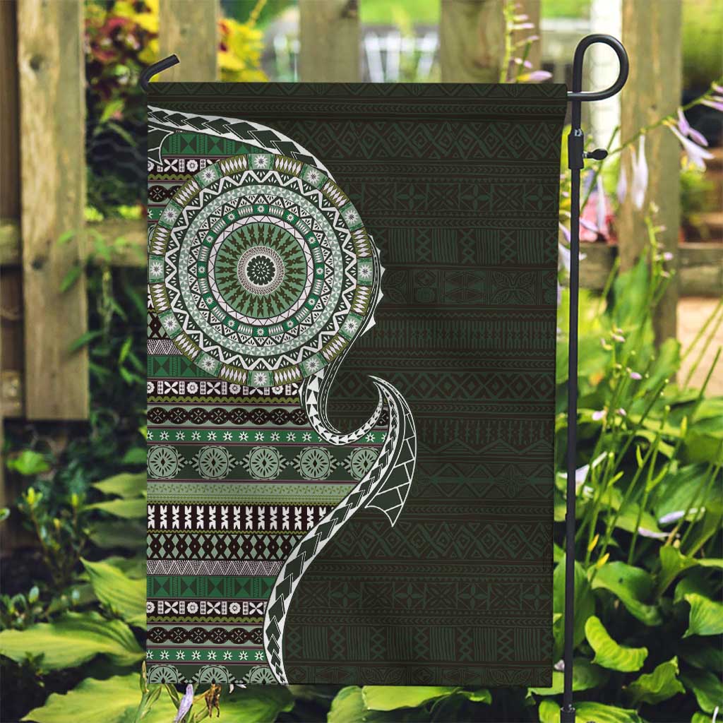 Fijian Masi Tribal Tattoos Art Pattern Garden Flag Green Color Half Style - Polynesian Pride