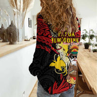 Papua New Guinea Christmas Women Casual Shirt Funny Melanesian Santa with Bird-of-paradise Tribal Style LT03 - Polynesian Pride