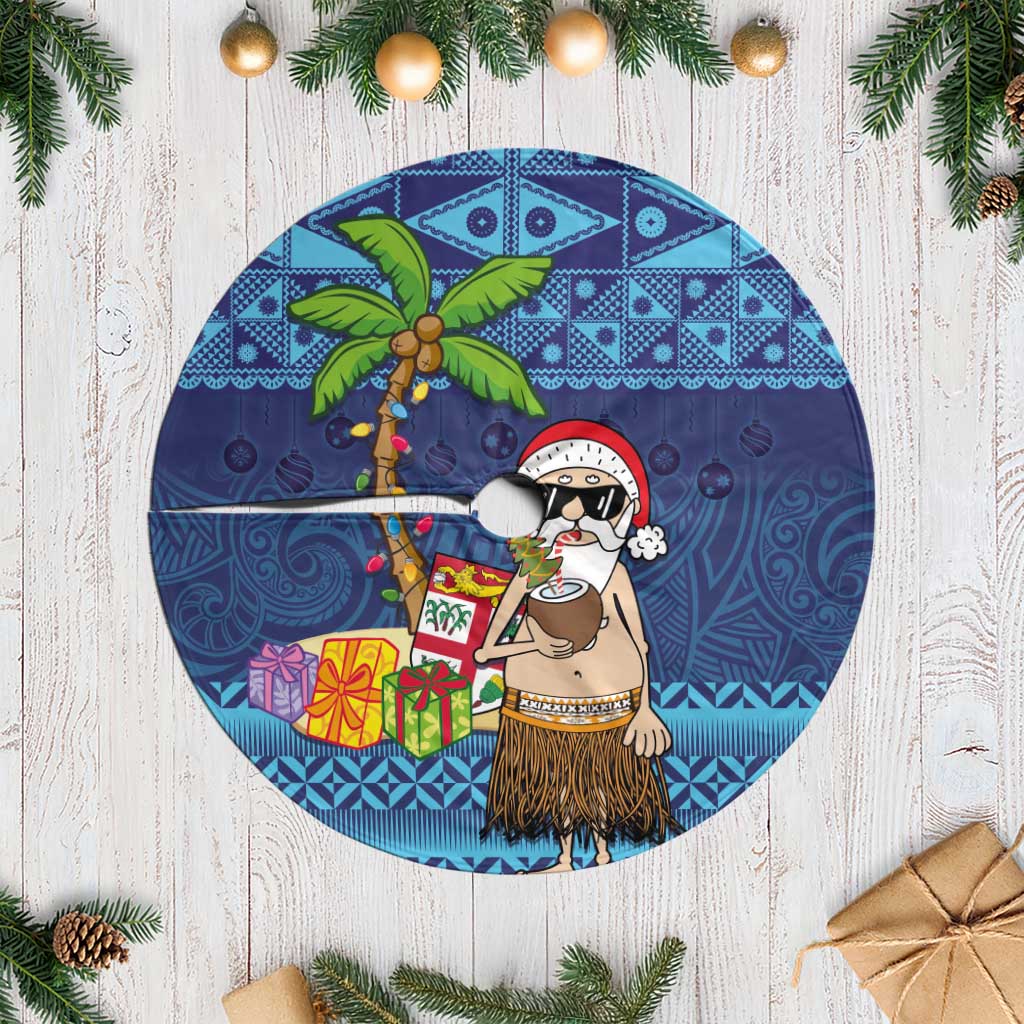 The Funny Santa Wears Sulu Christmas Tree Skirt Fijian Christmas Palm Tree With Masi Art Tattoo LT03 Casual Blue - Polynesian Pride
