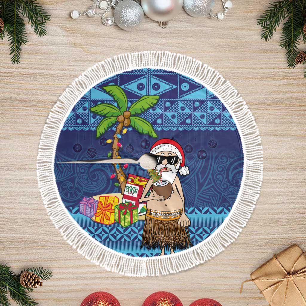 The Funny Santa Wears Sulu Christmas Tree Skirt Fijian Christmas Palm Tree With Masi Art Tattoo LT03 Fringed Blue - Polynesian Pride