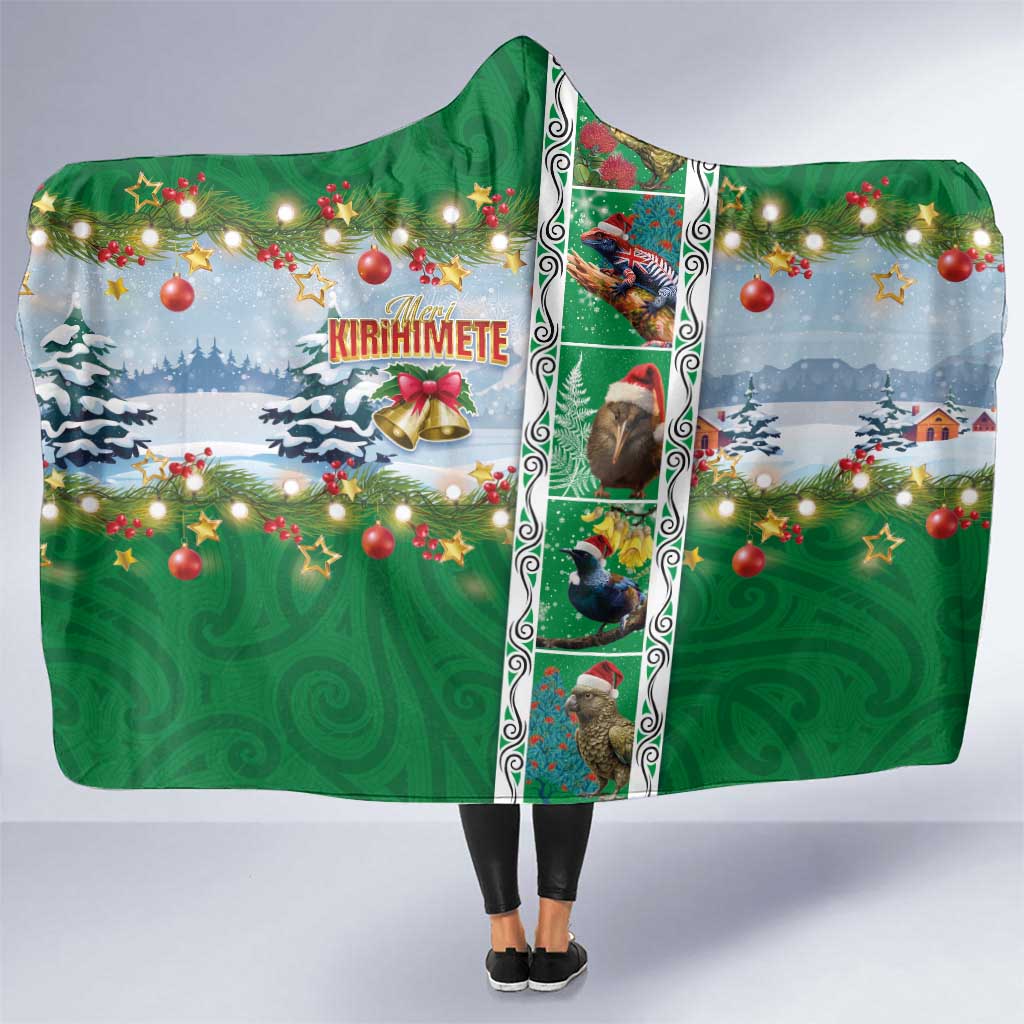 New Zealand Merry Christmas Hooded Blanket Maori Animals, Koru Tattoo - Green Xmas Style LT03 One Size Green - Polynesian Pride