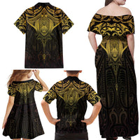 New Zealand Aotearoa Family Matching Off Shoulder Maxi Dress and Hawaiian Shirt Maori Manta Ray Moko Gold LT05 - Polynesian Pride