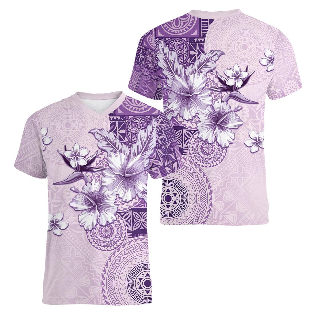 Hawaii Tapa Pattern With Violet Hibiscus Women V-Neck T-Shirt