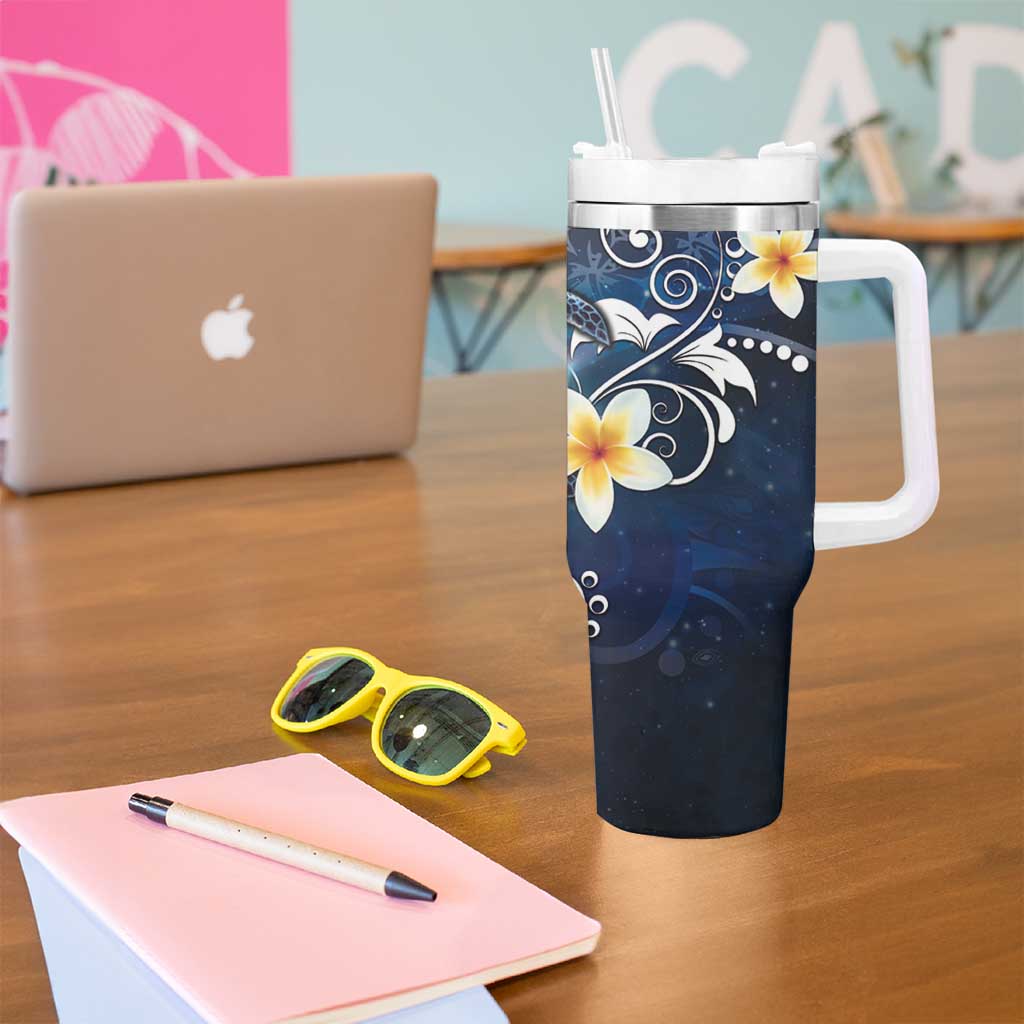 Hawaii Honu Tumbler With Handle Polynesian Curves Plumeria - Polynesian Pride