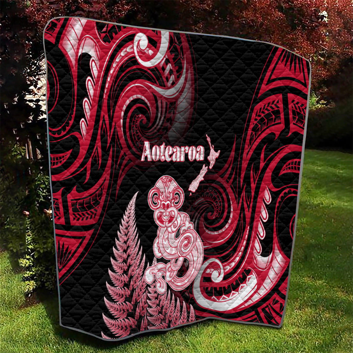 New Zealand Maori Taniwha Quilt Silver Fern Red Version LT05 - Polynesian Pride