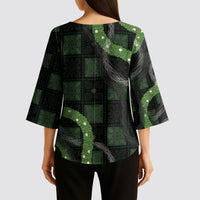 Hawaiian Quilt Kimono Sleeve Blouse Pele Hair Hinahina Lei Black Version