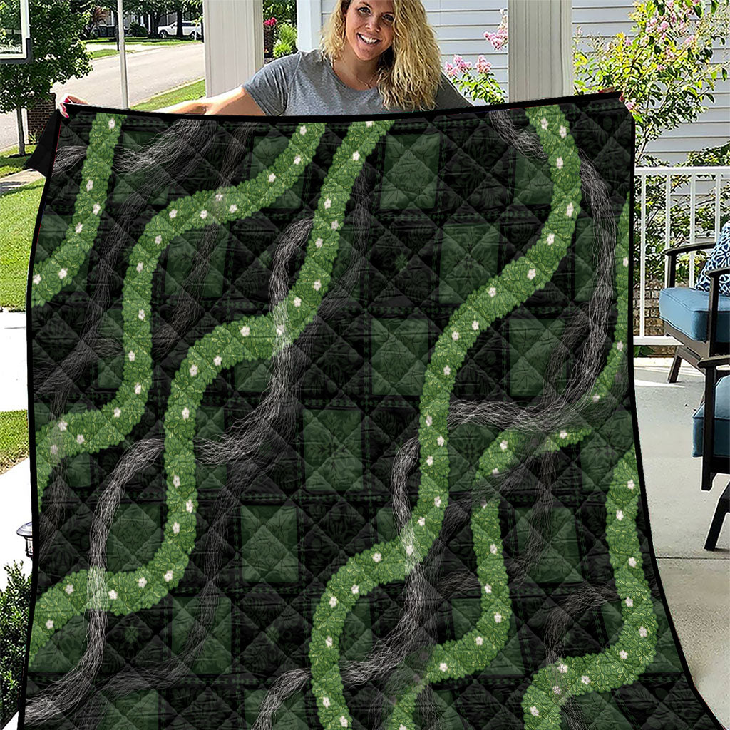 Hawaiian Quilt Quilt Pele Hair Hinahina Lei Black Version