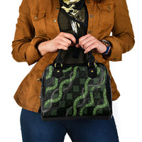 Hawaiian Quilt Shoulder Handbag Pele Hair Hinahina Lei Black Version