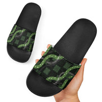 Hawaiian Quilt Slide Sandals Pele Hair Hinahina Lei Black Version