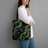 Hawaiian Quilt Tote Bag Pele Hair Hinahina Lei Black Version LT05 - Polynesian Pride
