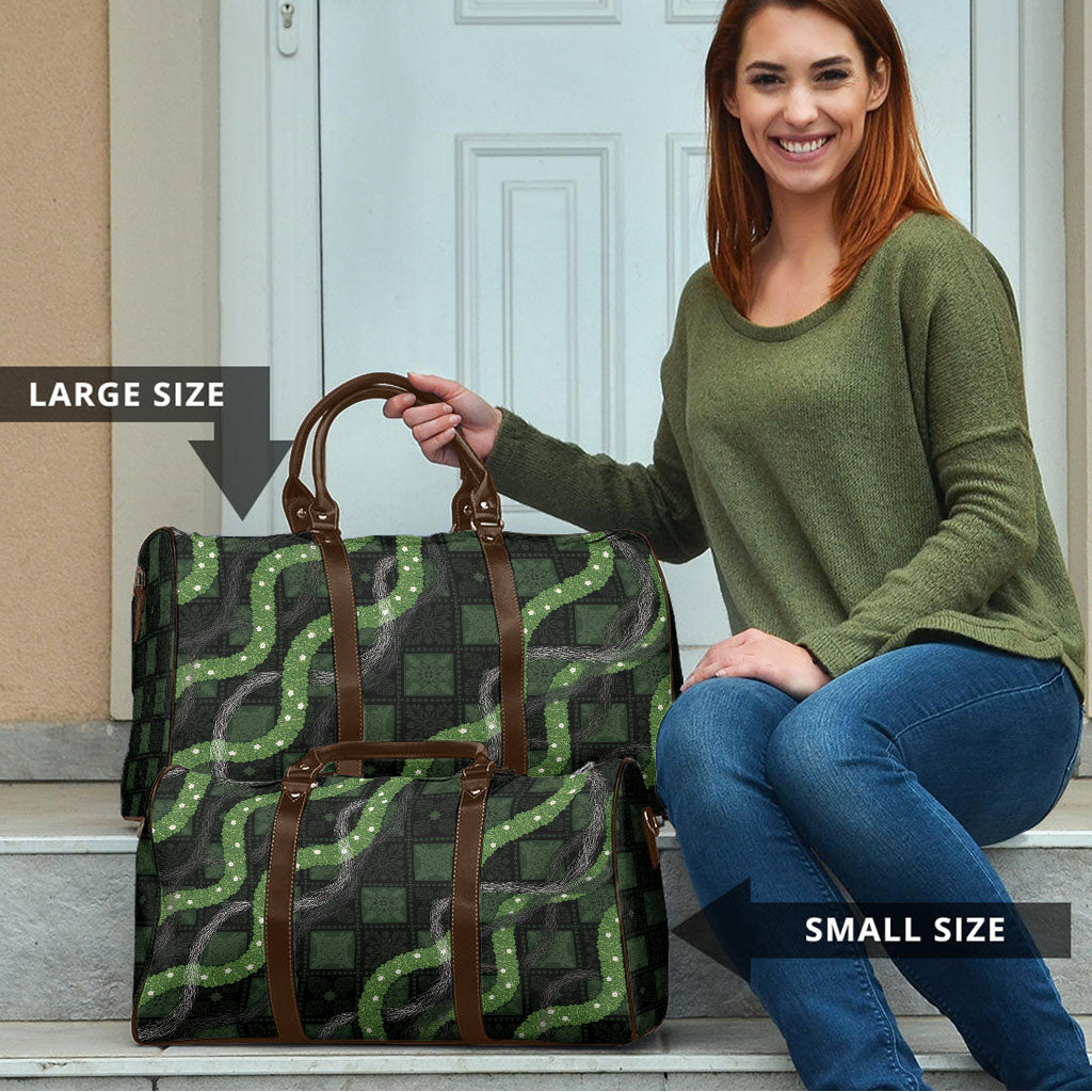 Hawaiian Quilt Travel Bag Pele Hair Hinahina Lei Black Version LT05 - Polynesian Pride