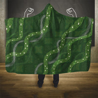 Hawaiian Quilt Hooded Blanket Pele Hair Hinahina Lei Green Version