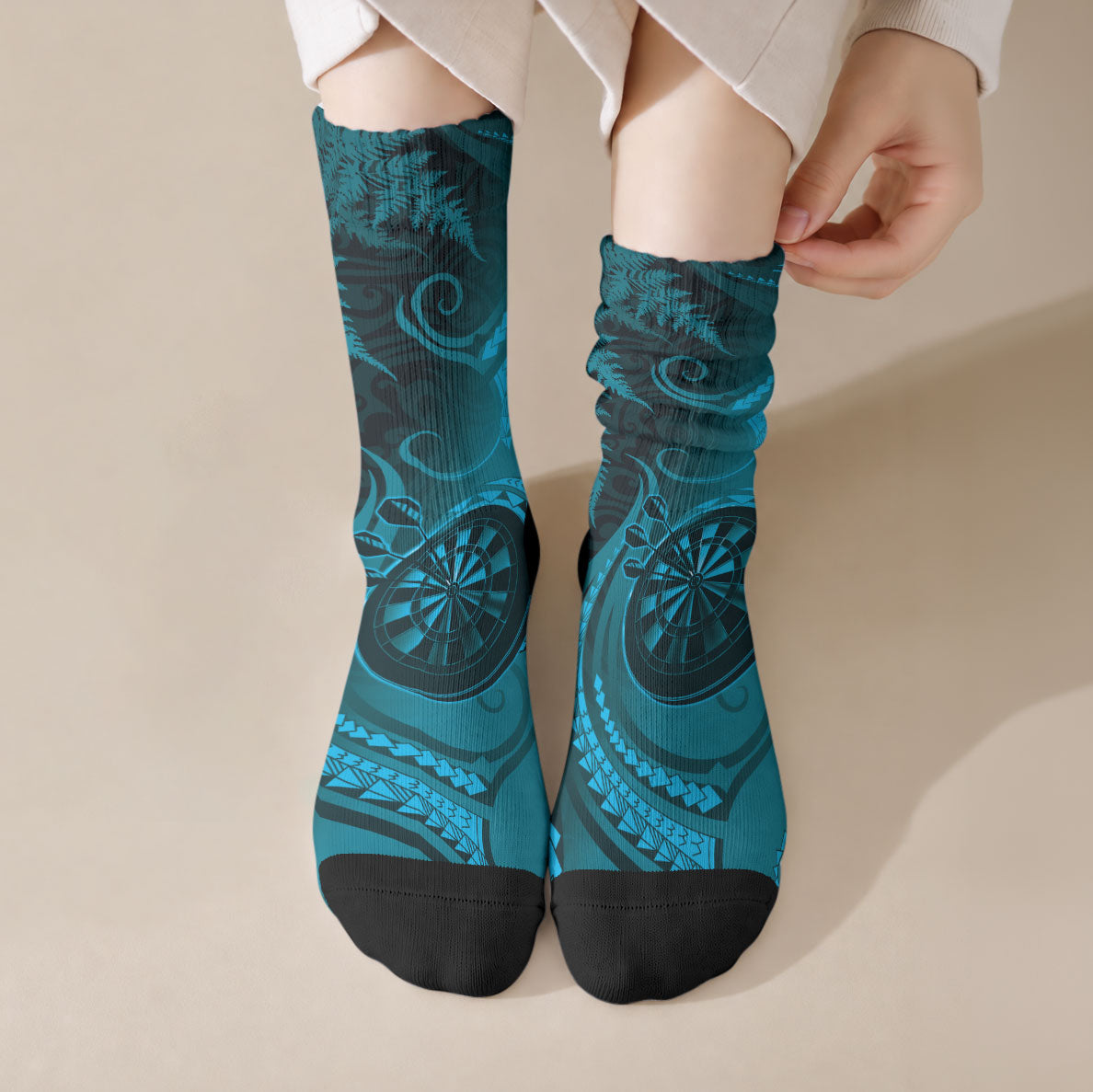 New Zealand Turquoise Darts Crew Socks Maori Fern Curve Style LT05 Crew Socks Turquoise - Polynesian Pride
