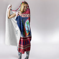 Guam Christmas Hooded Blanket Guaman Seal Poinsettia Felis Pasgua LT05 - Polynesian Pride
