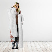 Mocha Hawaii Palaka Hooded Blanket Maile Pikake Honohono Orchid Lei