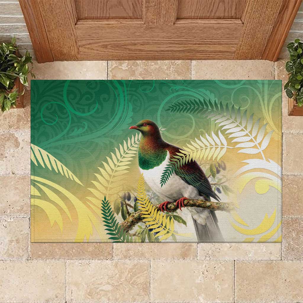 New Zealand Pigeon Kereru Rubber Doormat Maori Fern Art Green Gradient - Polynesian Pride