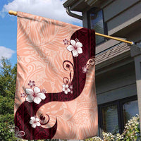 Polynesia Hibiscus Garden Flag Rose Bud Curve Motif - Polynesian Pride