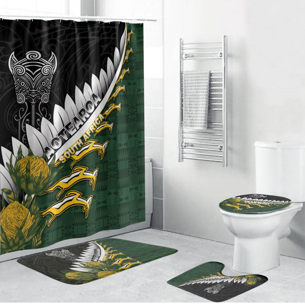 Rugby New Zealand And South Africa Bathroom Set Silver Fern With Springboks LT05 Bathroom Set (4 pcs) Black - Polynesian Pride