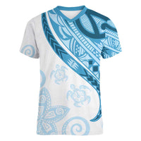 Blue Polynesian Tribal Turtle Floral Pattern Women V-Neck T-Shirt