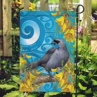 New Zealand Kokako Bird Garden Flag Maori Koru With Kowhai Flowers - Polynesian Pride