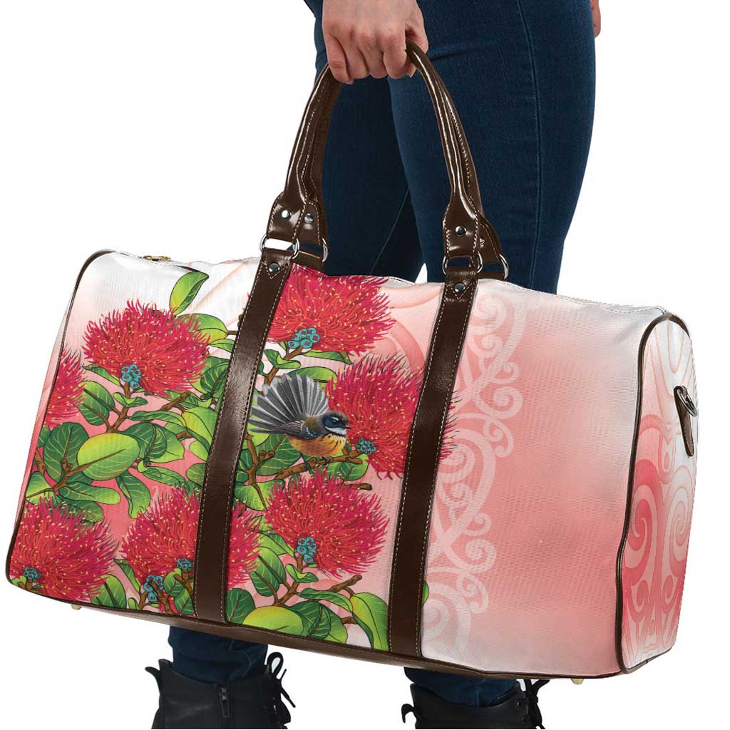 New Zealand Fantail Travel Bag Maori Koru With Pohutukawa Flowers LT05 - Polynesian Pride