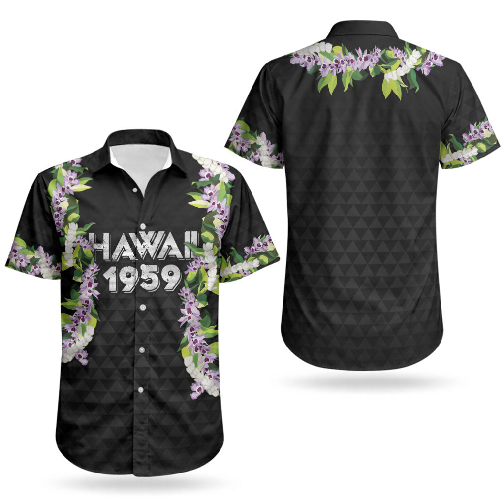 Hawaii Statehood Day Couples Matching Puletasi and Hawaiian Shirt Kakau Pattern With Maile Pikake Honohono Lei